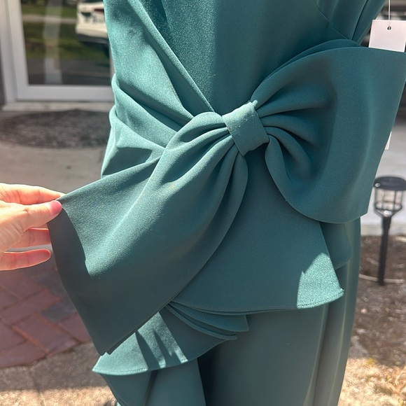 NWT: Eliza. J Stretch Crew Neck Sleeveless Cascading Ruffle Bow Gown - Picture 5 of 16